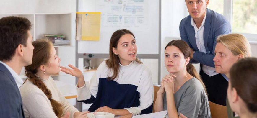 Маяк в море госзакупок: Наш курс на 40 часов по 44-ФЗ для заказчиков